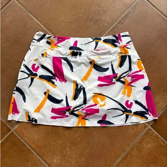 Annika Abstract Print Athletic - Golf Skort with UPF Sun Protection size XL - Picture 7 of 8